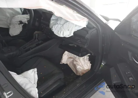 2025 Honda Accord Se z USA, uszkodzony, nr VIN 1HGCY1F46SA008639